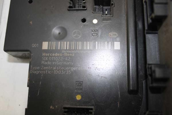 BOITIER COMPLET MERCEDES C200CDI W204 2011-2015 - Vue 2